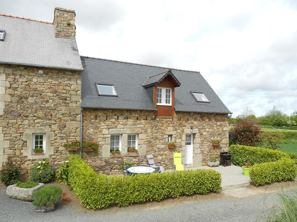 Gite De Kervoas Vila Lézardrieux Exterior foto